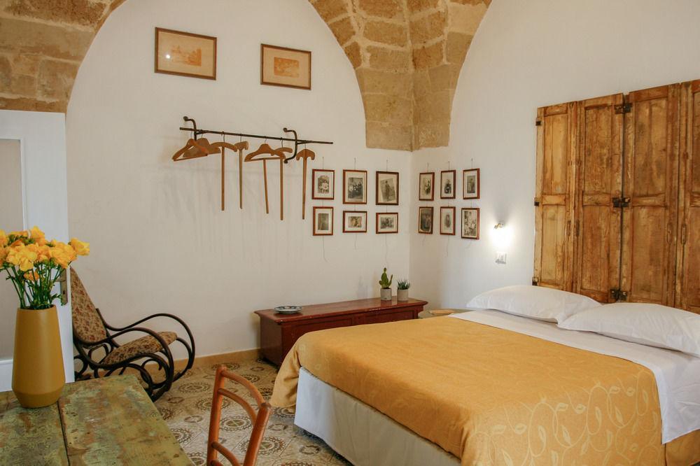 Sacre Bleu Apartments Lecce Esterno foto