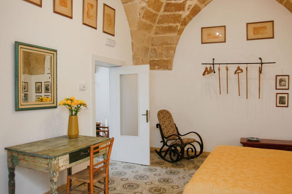 Sacre Bleu Apartments Lecce Esterno foto