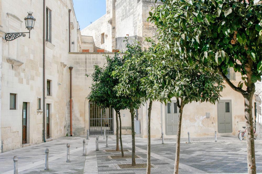 Sacre Bleu Apartments Lecce Esterno foto