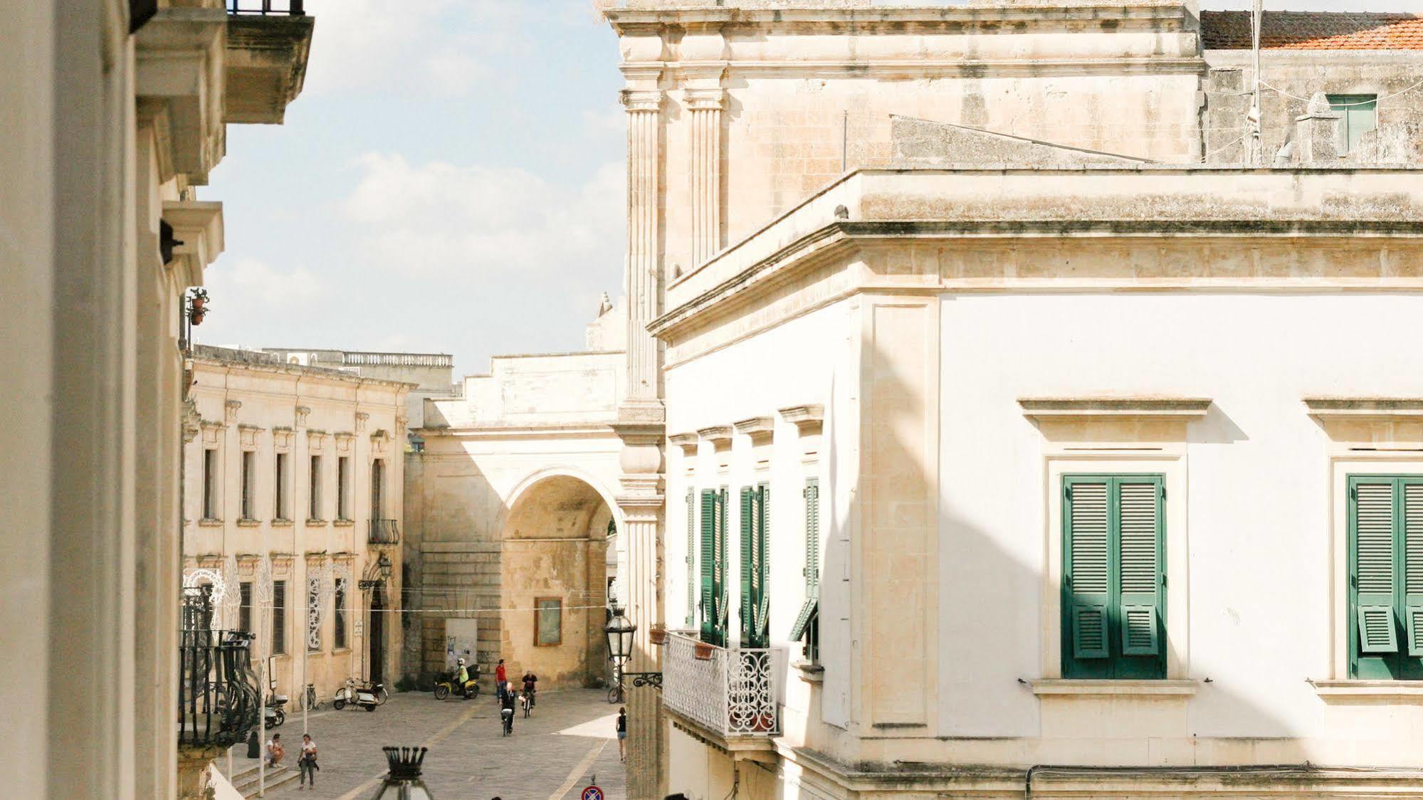 Sacre Bleu Apartments Lecce Esterno foto
